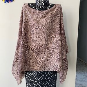 Beautiful silk animal print top by Alice and Olivia